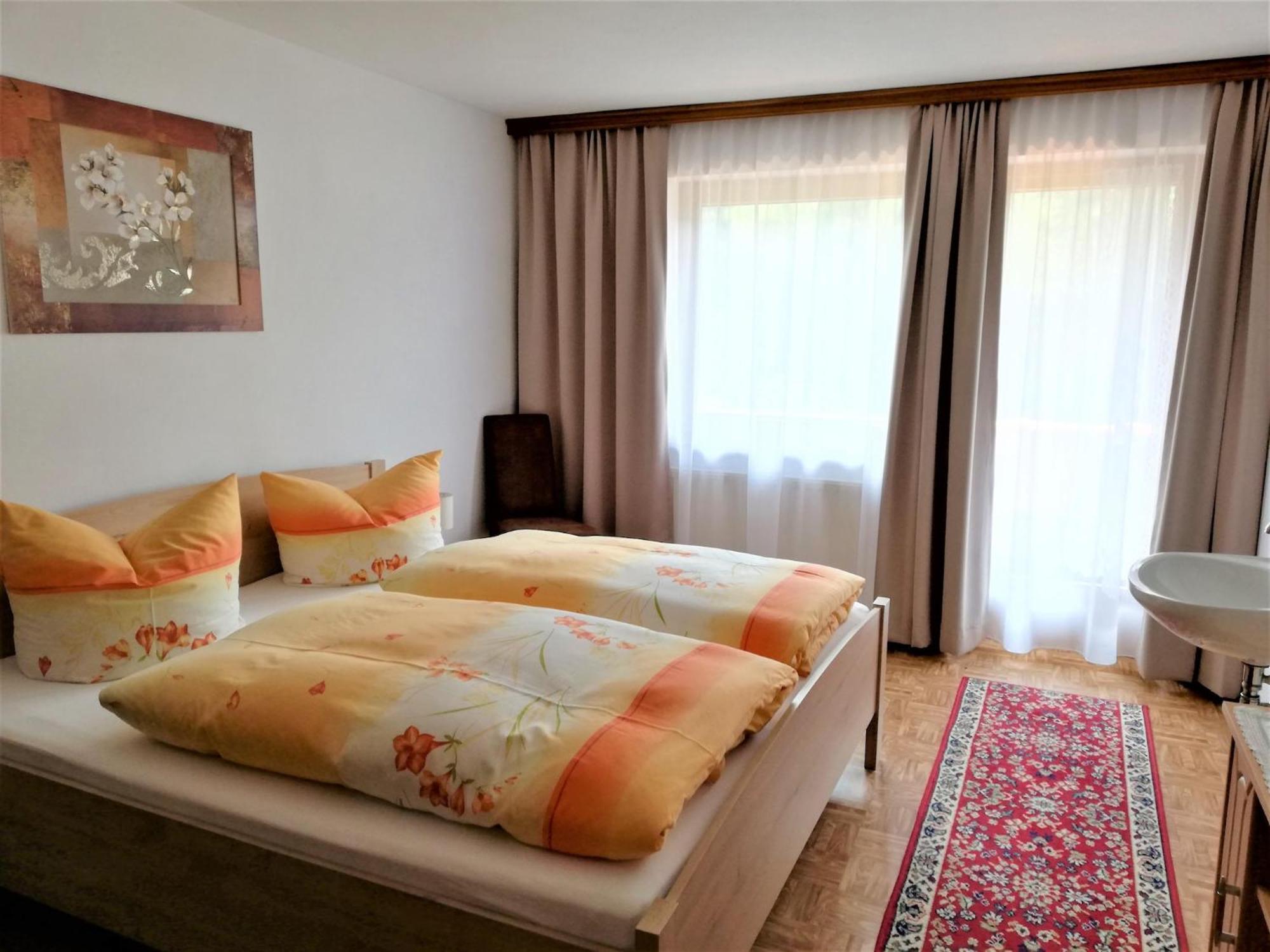 Apartment In Mayrhofen With A Balcony ภายนอก รูปภาพ