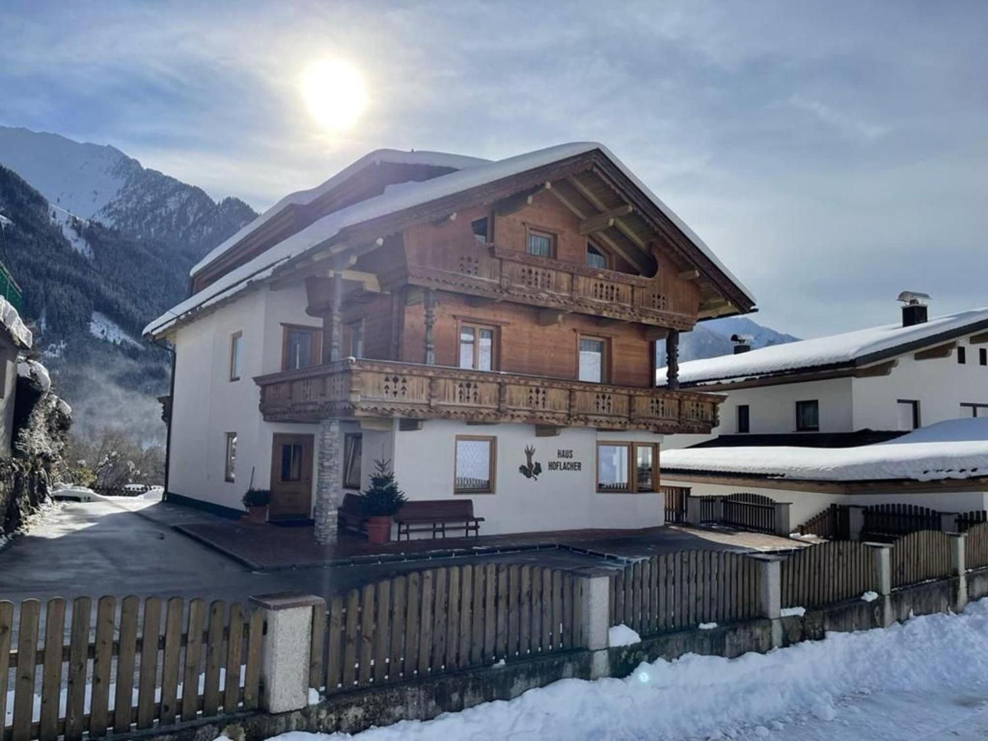 Apartment In Mayrhofen With A Balcony ภายนอก รูปภาพ