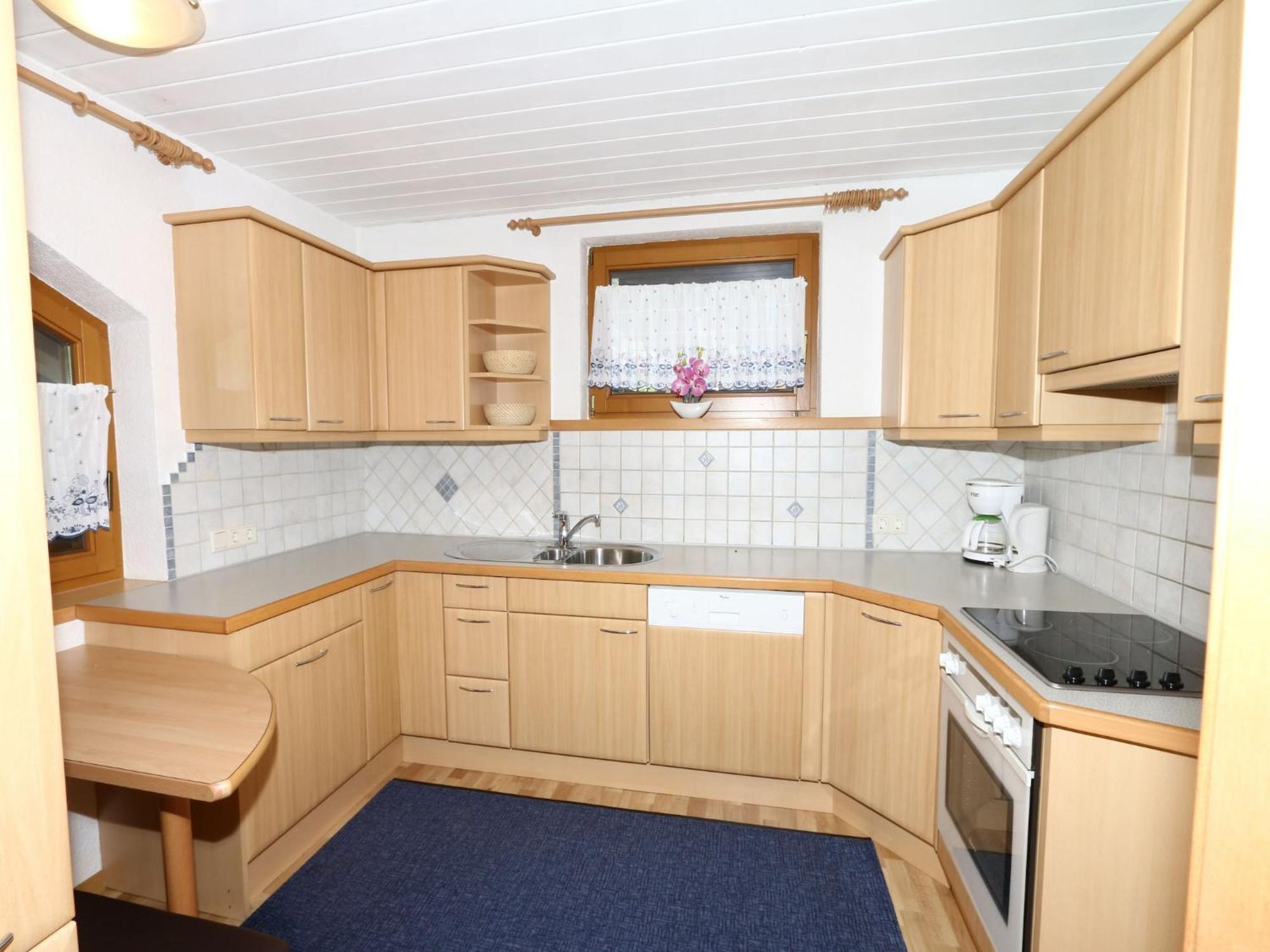 Apartment In Mayrhofen With A Balcony ภายนอก รูปภาพ