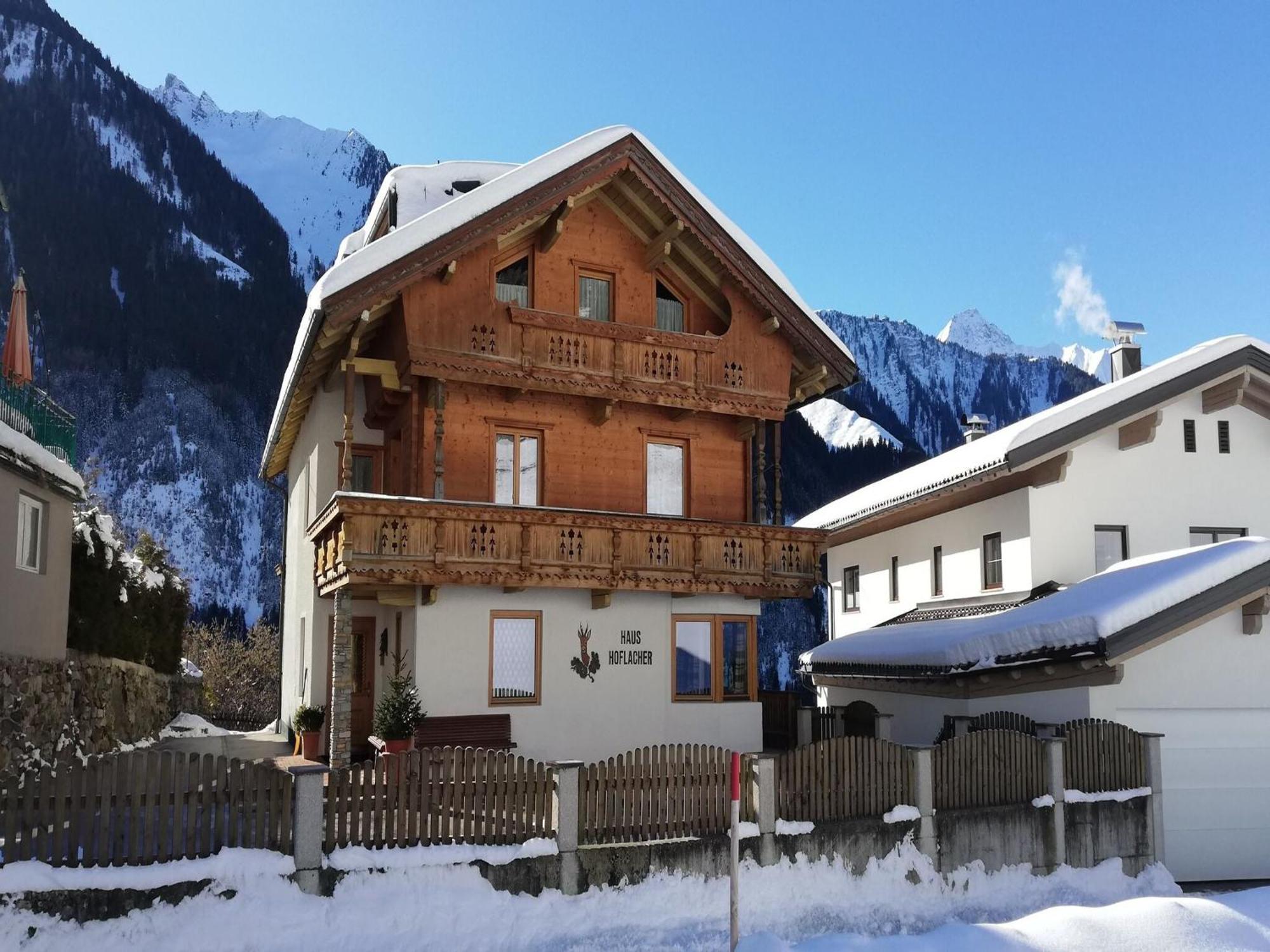 Apartment In Mayrhofen With A Balcony ภายนอก รูปภาพ